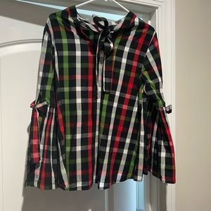 Crown & Ivy top. Size medium.